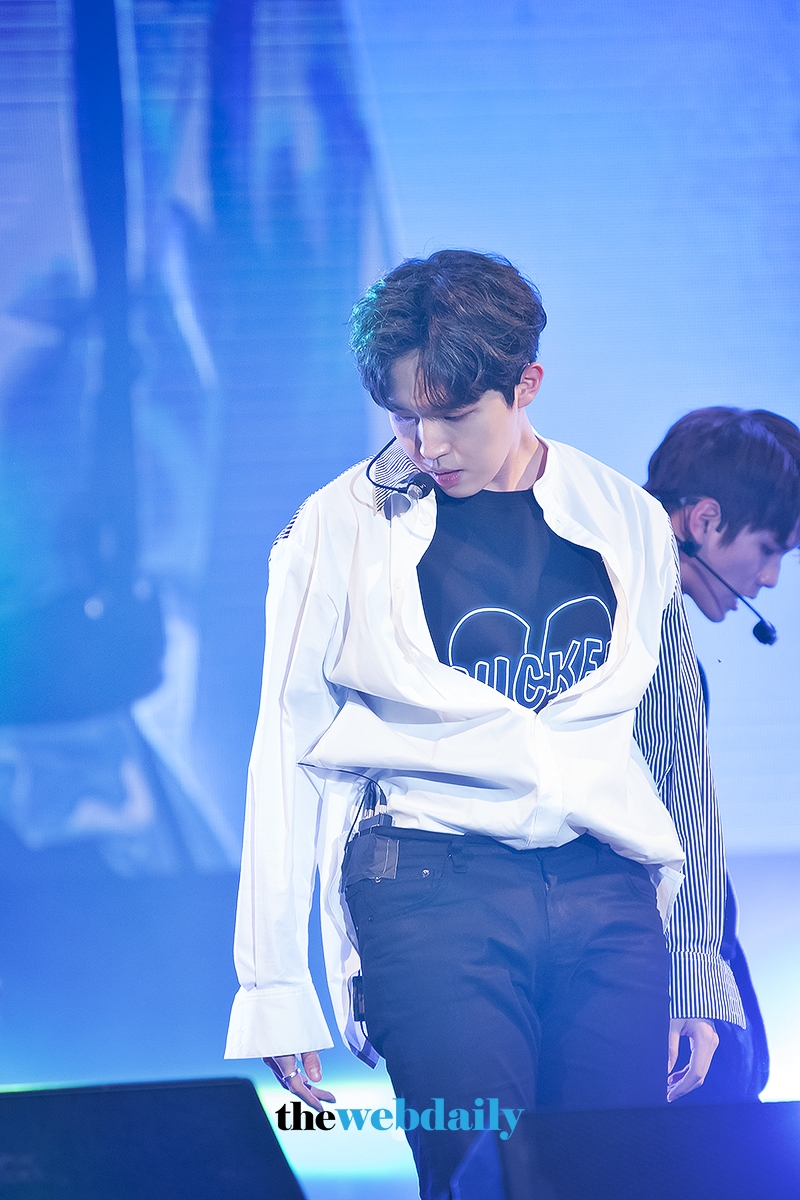 WannaOne(워너원) 김재환, 화보네