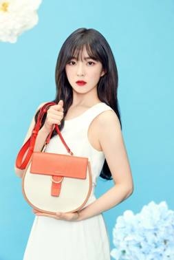 헤지스 액세서리, 그레이스(GRACE) 라인 출시