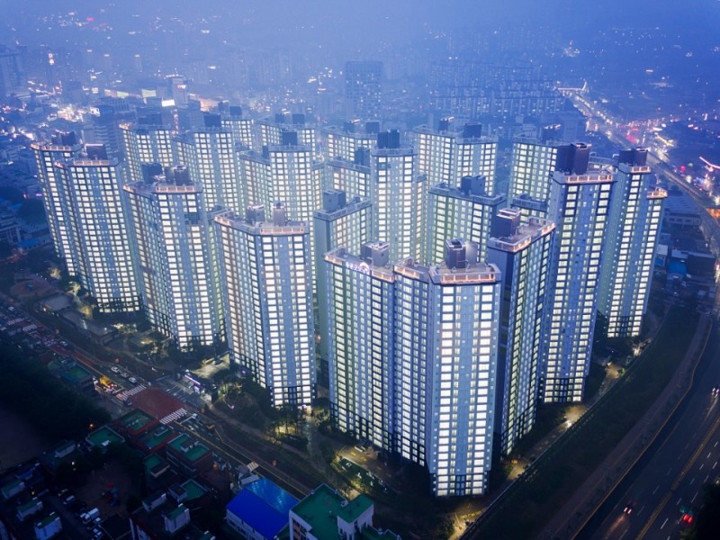 도솔 노블시티 동문굿모낭힐 야경전경.(사진=동문건설)