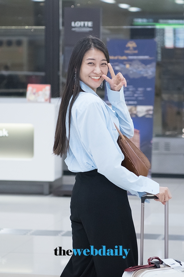 안쥬르므(ANGERME) 와다 아야카, 김포국제공항 입국 현장