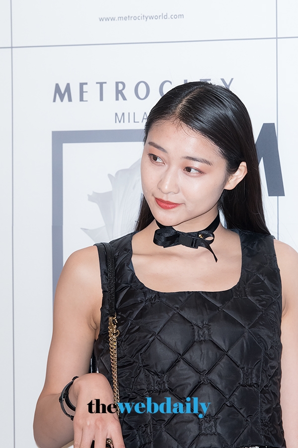 안쥬르므(ANGERME) 와다 아야카, '메트로시티 18FW & 19SS 쇼 & 파티' 현장
