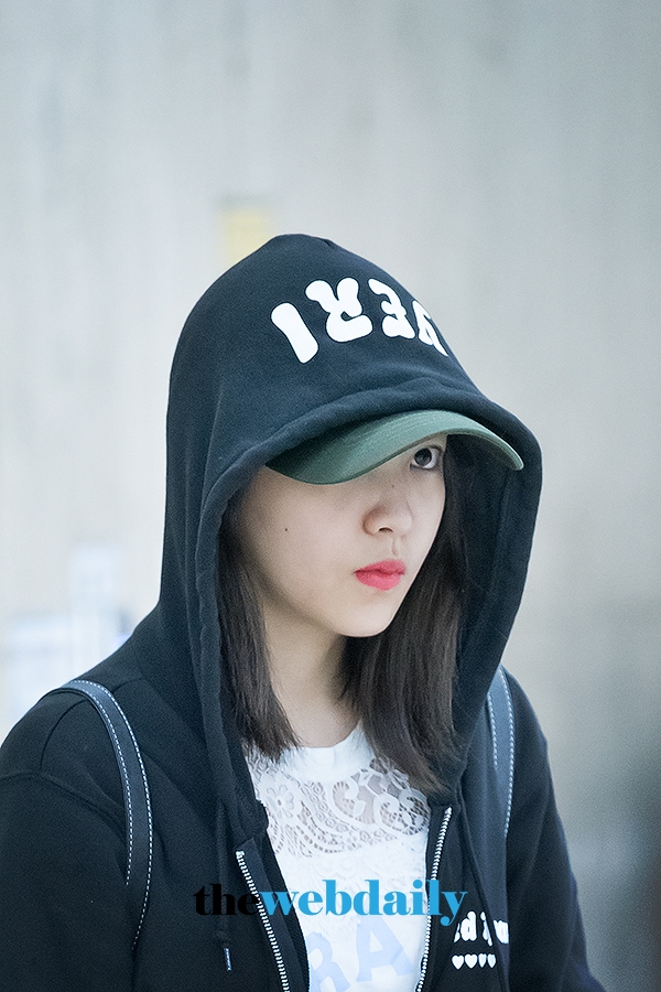 레드벨벳(RedVelvet) 예리, 김포국제공항 입국 현장