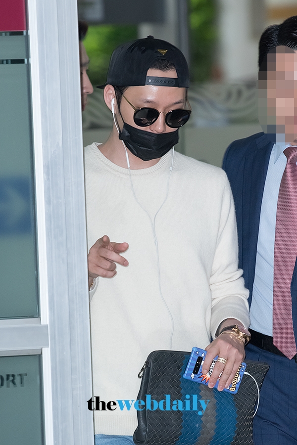JYJ 박유천, 김포국제공항 입국 현장