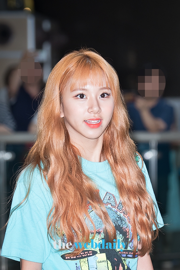 TWICE (트와이스) 채영, 김포국제공항 입국 현장