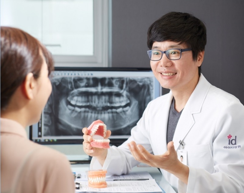 (사진=아이디치과 이양구 원장)