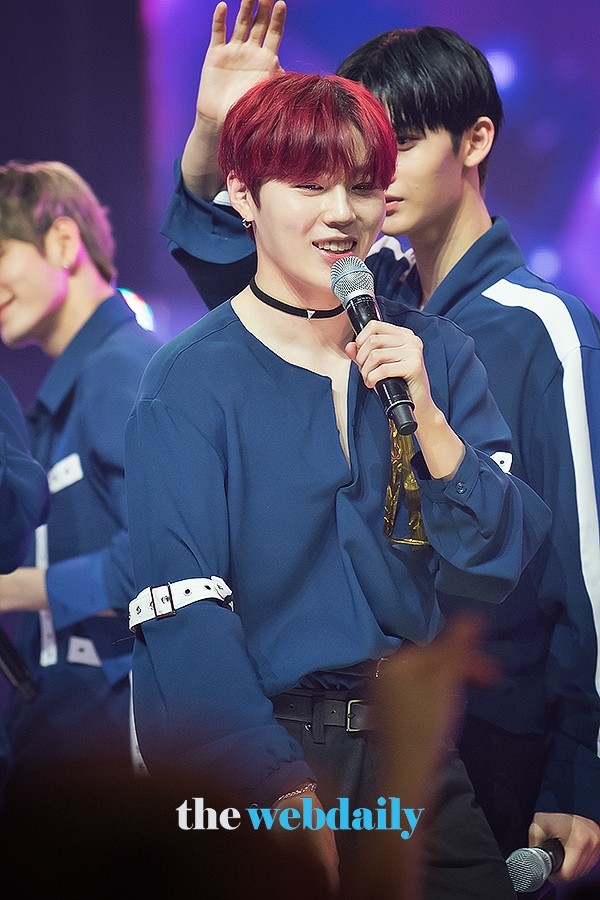 워너원(WannaOne) 하성운, MBC MUSIC '쇼챔피언' 생방송 현장
