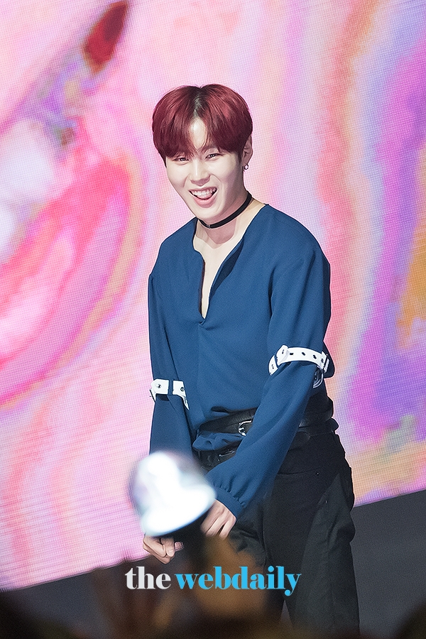 워너원(WannaOne) 하성운, MBC MUSIC '쇼챔피언' 생방송 현장