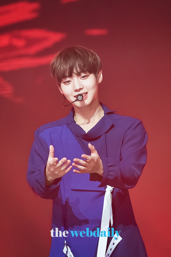 워너원(WannaOne) 박지훈, MBC MUSIC '쇼챔피언' 생방송 현장