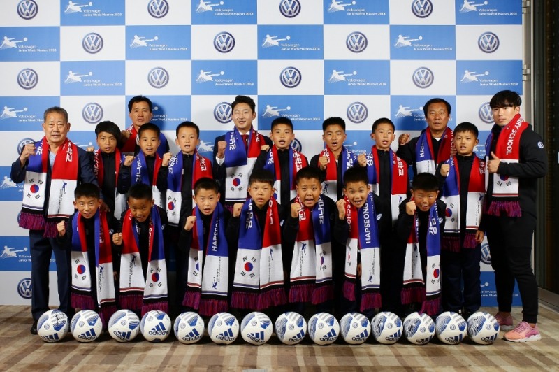 출정식 기념 촬영.(사진=폭스바겐코리아)