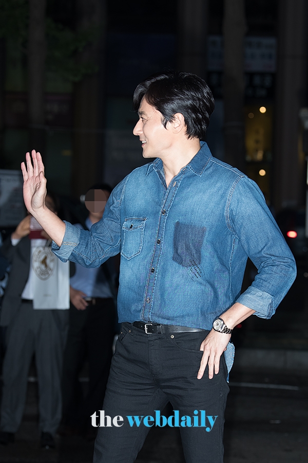 장동건, KBS 수목드라마 ‘슈츠‘ 종방연