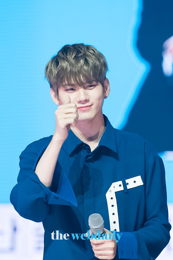 워너원(WannaOne) 옹성우, MBC MUSIC '쇼챔피언' 생방송 현장