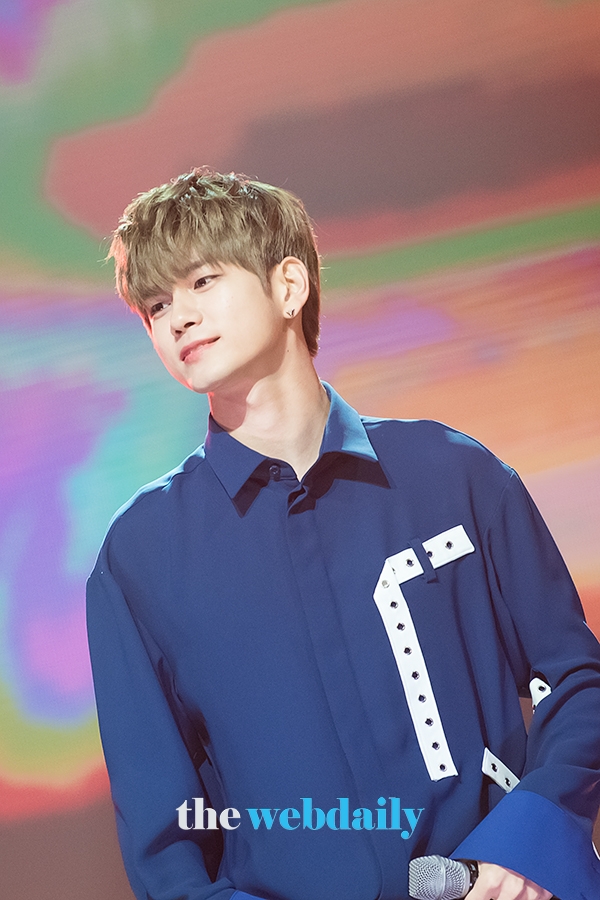 워너원(WannaOne) 옹성우, MBC MUSIC '쇼챔피언' 생방송 현장