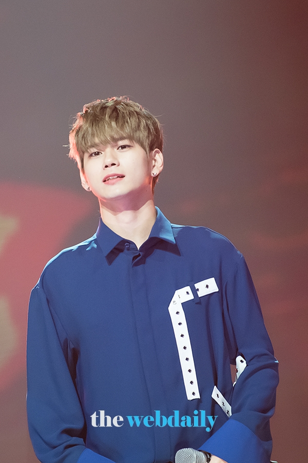 워너원(WannaOne) 옹성우, MBC MUSIC '쇼챔피언' 생방송 현장