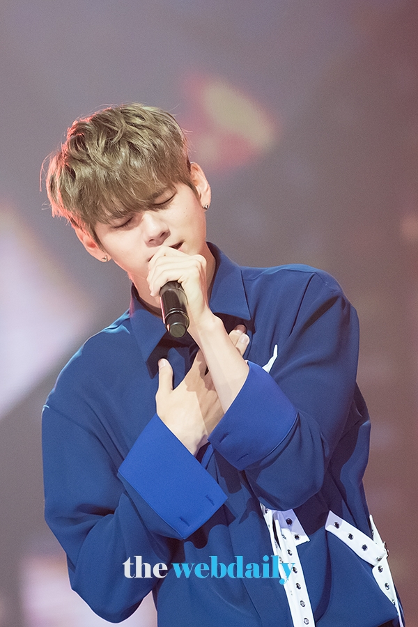 워너원(WannaOne) 옹성우, MBC MUSIC '쇼챔피언' 생방송 현장