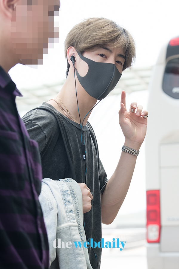 갓세븐(GOT7) 마크, 인천국제공항 출국 현장