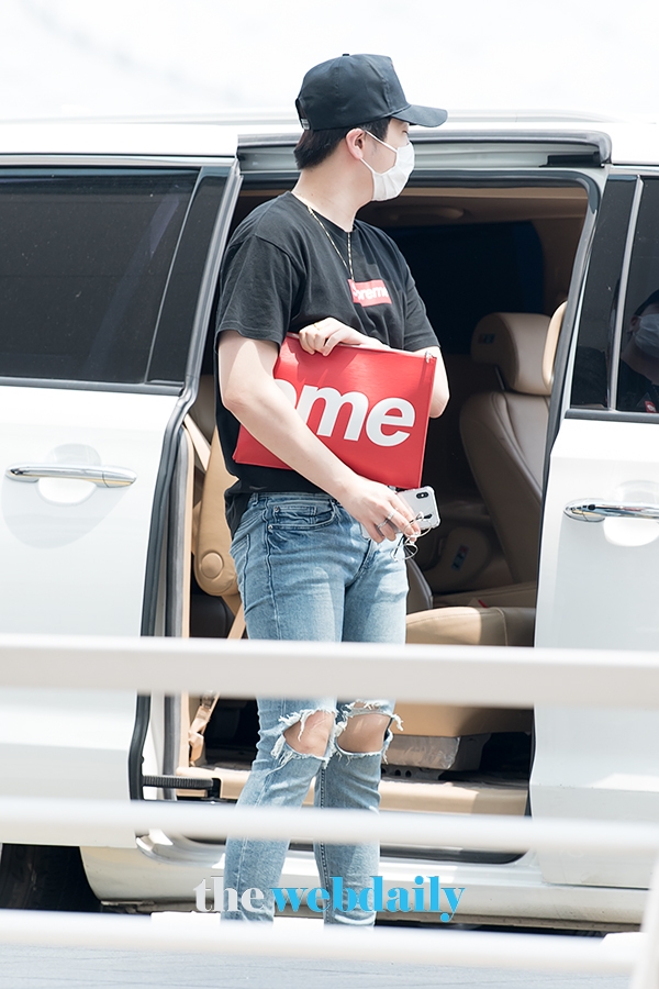 갓세븐(GOT7) 영재, 인천국제공항 출국 현장