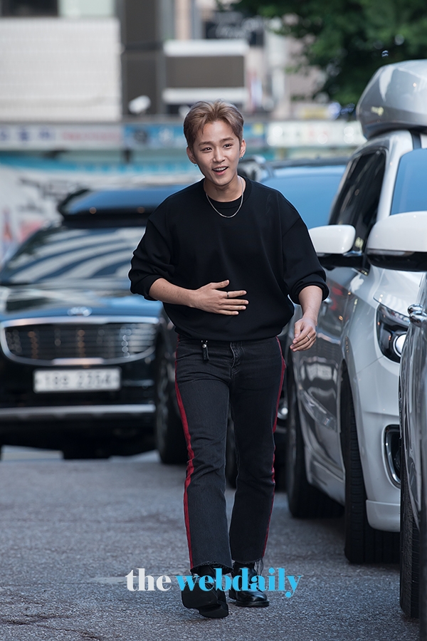 FT아일랜드 이재진, 드라마 '리치맨' 종방연