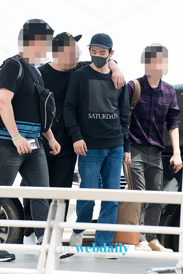 갓세븐(GOT7) 진영, 인천국제공항 출국 현장