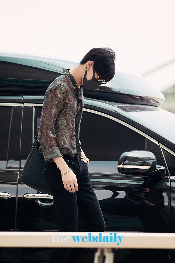 갓세븐(GOT7) 뱀뱀, 인천국제공항 출국 현장