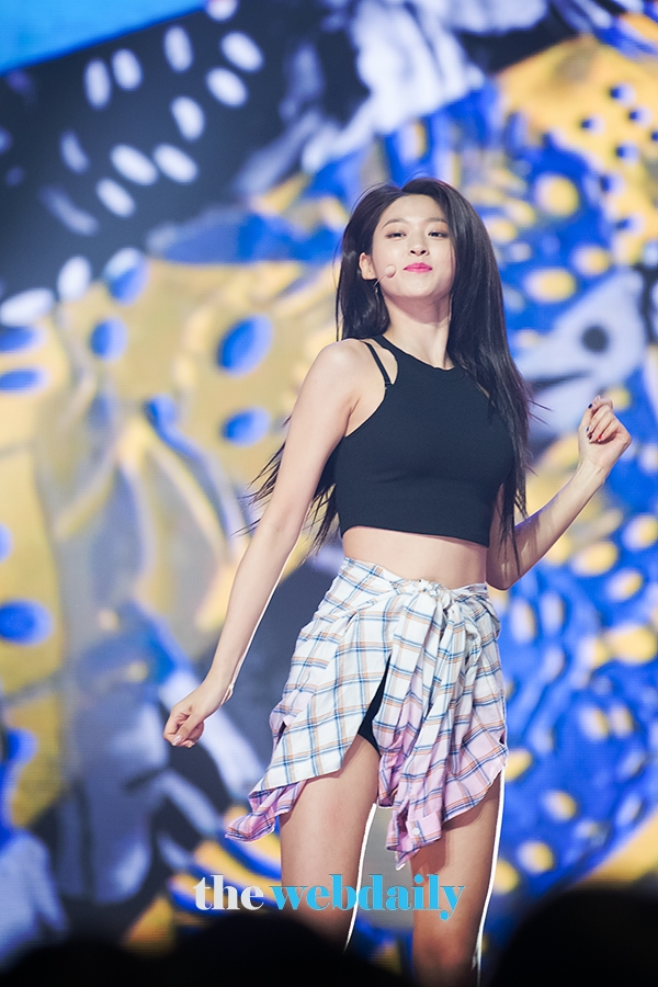 AOA(에이오에이) 설현, MBC MUSIC '쇼챔피언' 생방송 현장