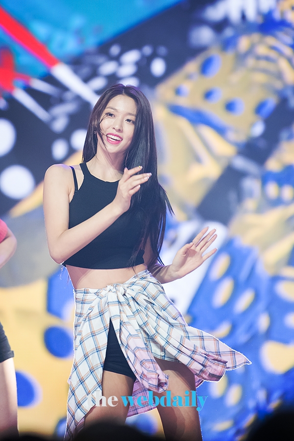 AOA(에이오에이) 설현, MBC MUSIC '쇼챔피언' 생방송 현장