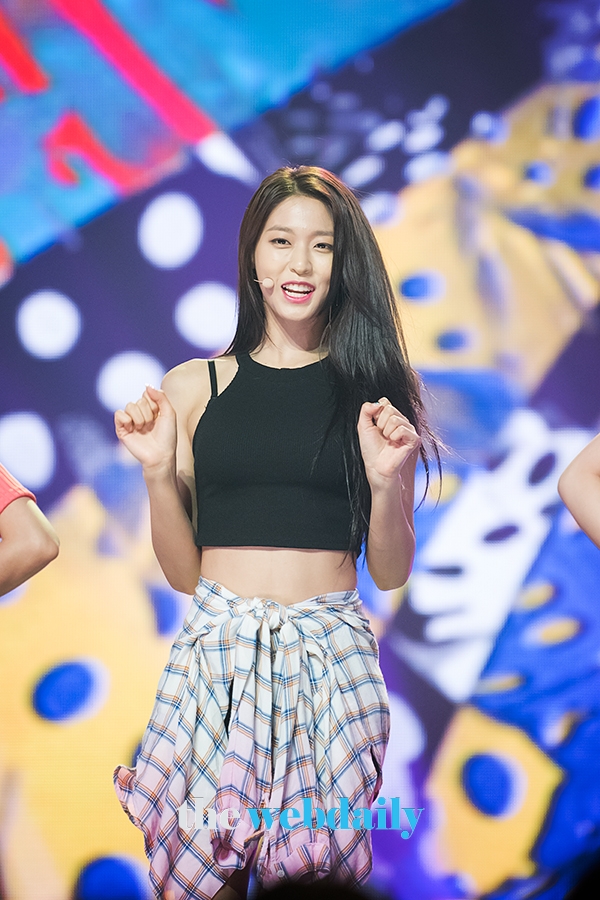 AOA(에이오에이) 설현, MBC MUSIC '쇼챔피언' 생방송 현장