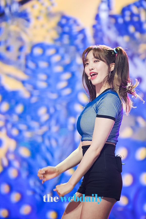 AOA(에이오에이) 찬미, MBC MUSIC '쇼챔피언' 생방송 현장