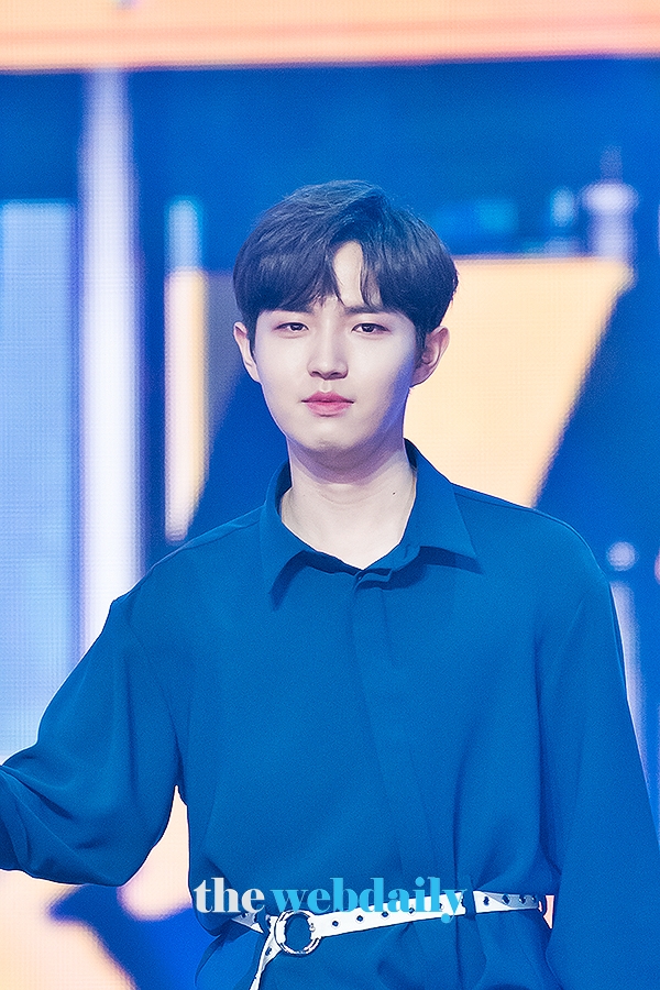 워너원(WannaOne) 김재환, MBC MUSIC '쇼챔피언' 생방송 현장