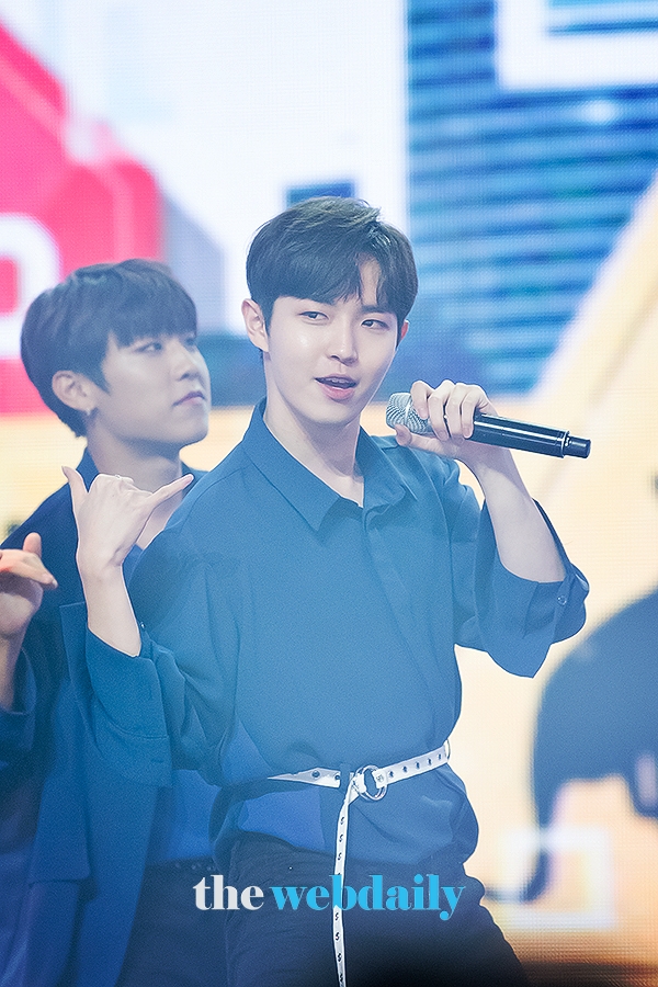 워너원(WannaOne) 김재환, MBC MUSIC '쇼챔피언' 생방송 현장