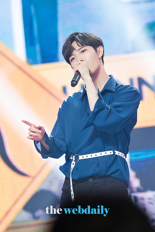 워너원(WannaOne) 김재환, MBC MUSIC '쇼챔피언' 생방송 현장