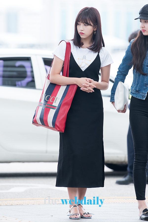 트와이스(TWICE) 미나, 인천국제공항 출국 현장