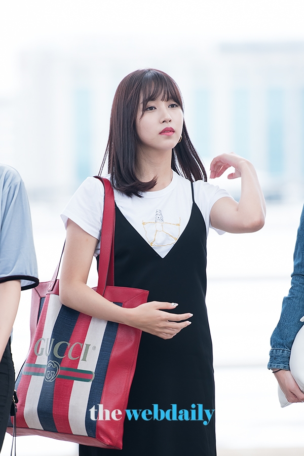 트와이스(TWICE) 미나, 인천국제공항 출국 현장