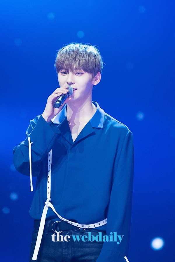 워너원(WannaOne) 황민현, MBC MUSIC '쇼챔피언' 생방송 현장