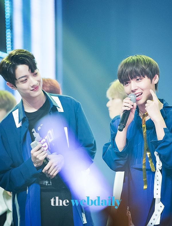 워너원(WannaOne) 라이관린-박지훈, MBC MUSIC '쇼챔피언' 생방송 현장
