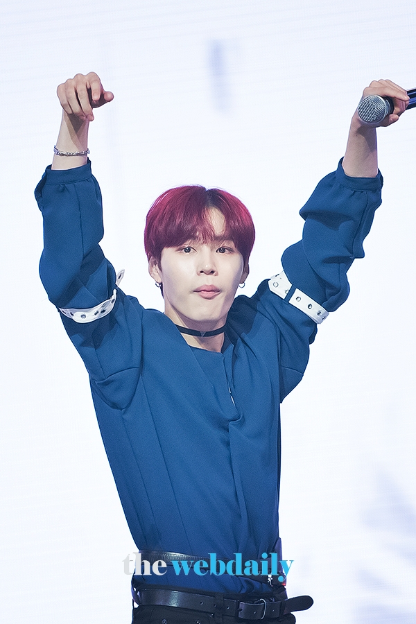 워너원(WannaOne) 하성운, MBC MUSIC '쇼챔피언' 생방송 현장