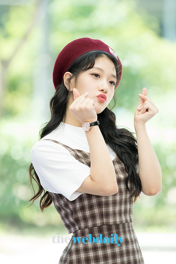 프로미스나인(fromis_9) 이서연, 팩트인스타(Fact in Star) 스타 인터뷰 녹화 현장공개