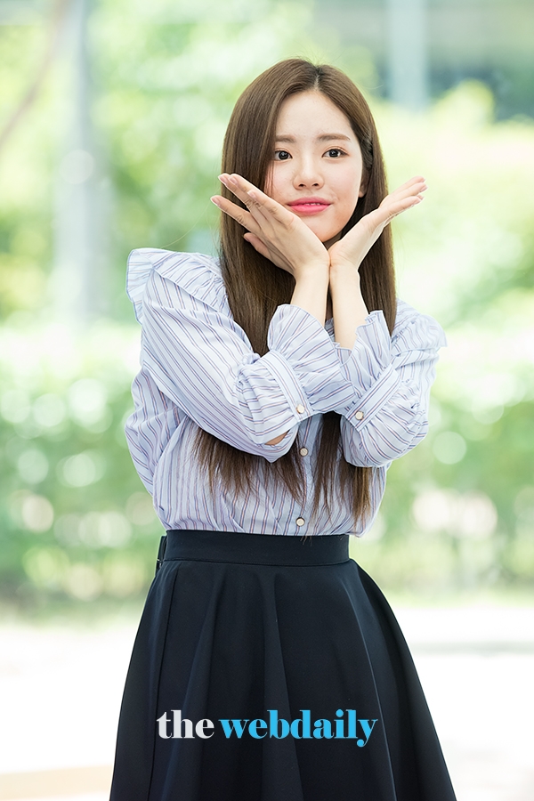 프로미스나인(fromis_9) 박지원, 팩트인스타(Fact in Star) 스타 인터뷰 녹화 현장공개