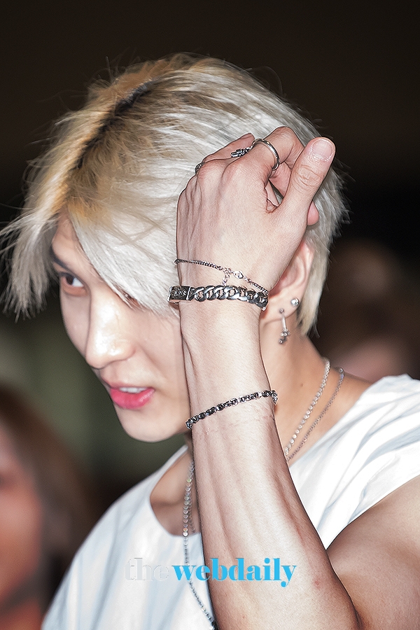 빅스(VIXX) 레오, 김포국제공항 출국 현장