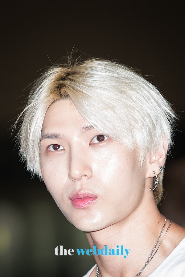 빅스(VIXX) 레오, 김포국제공항 출국 현장