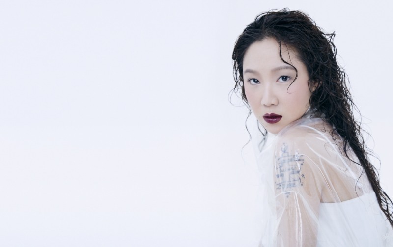 공효진 ‘나스(NARS)와 함께한 매거진 커버 화보 공개