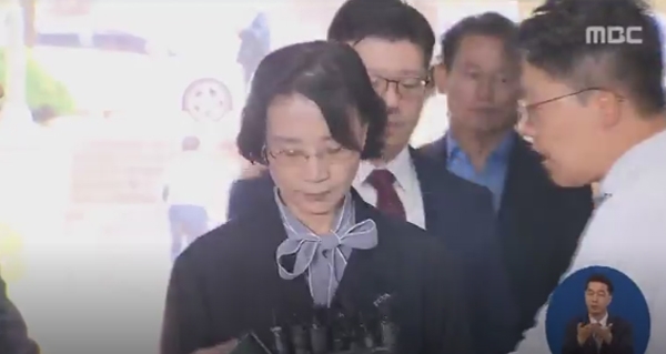 이명희, 재차 무거운 발걸음...여전히 집중되는 불편한 시각