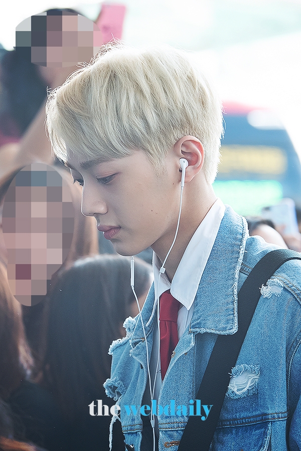 WannaOne(워너원) 라이관린, 인천국제공항 출국 현장