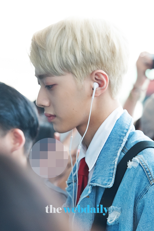 WannaOne(워너원) 라이관린, 인천국제공항 출국 현장