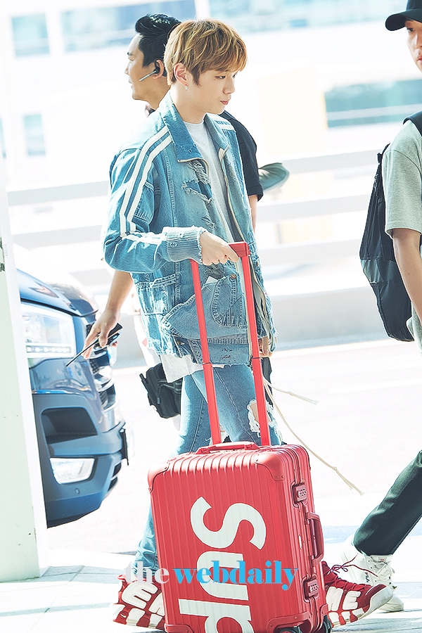 WannaOne(워너원) 강다니엘, 인천국제공항 출국 현장