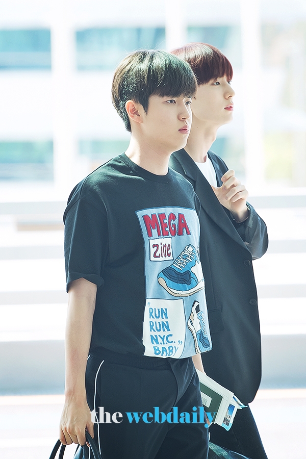 WannaOne(워너원) 김재환, 인천국제공항 출국 현장