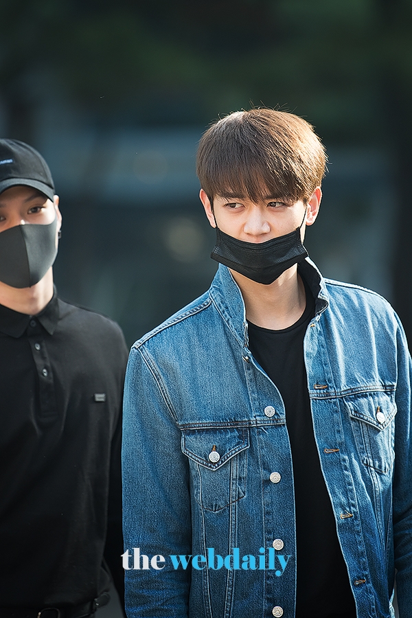 샤이니(SHINee) 민호, KBS 2TV '뮤직뱅크' 출근길 현장