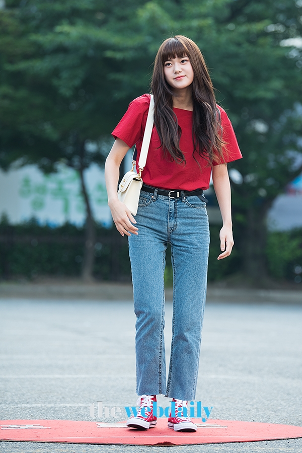 민서, KBS 2TV '뮤직뱅크' 출근길 현장