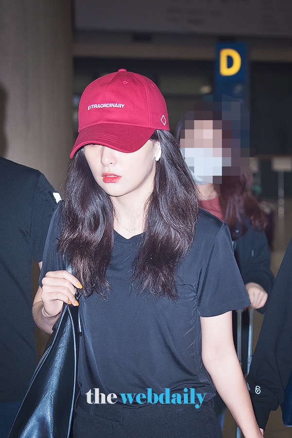 레드벨벳(RedVelvet) 슬기, 인천국제공항 입국