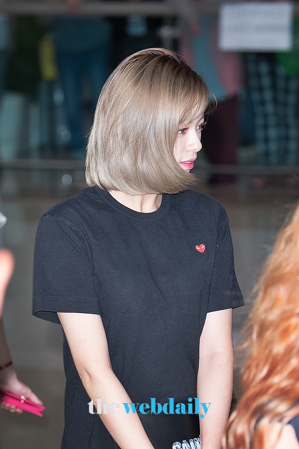 TWICE(트와이스) 정연, 김포국제공항 입국 현장