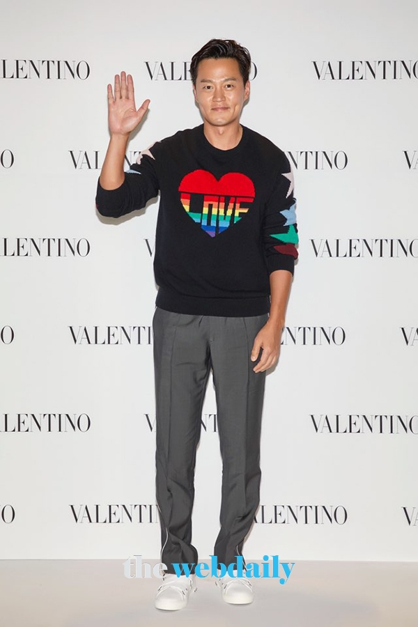 이서진, “발렌티노 가라바니(Valentino Garavani)” 부티크 오픈 기념 행사(사진:발렌티노)